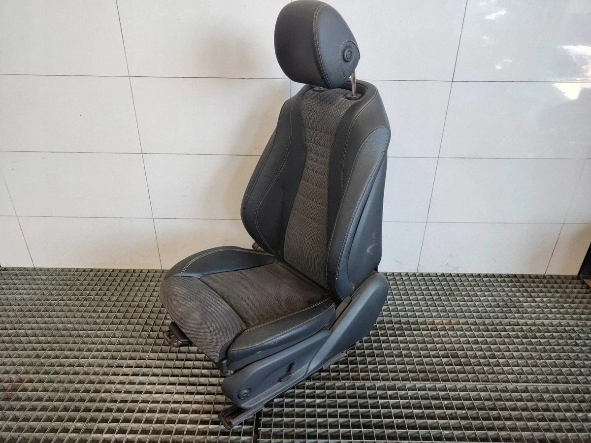 Kuljettajan istuin Mercedes E W213 image 3