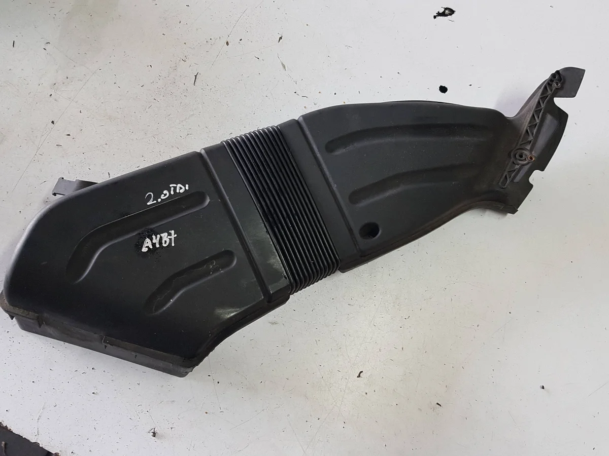 Audi A4 B7 Air Intake Pipe 8E0129618HI I8E0129618HI