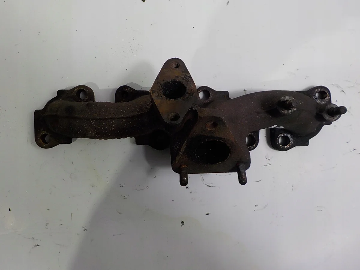 Collecteur d'échappement Audi 2.0 TDI 03L253033