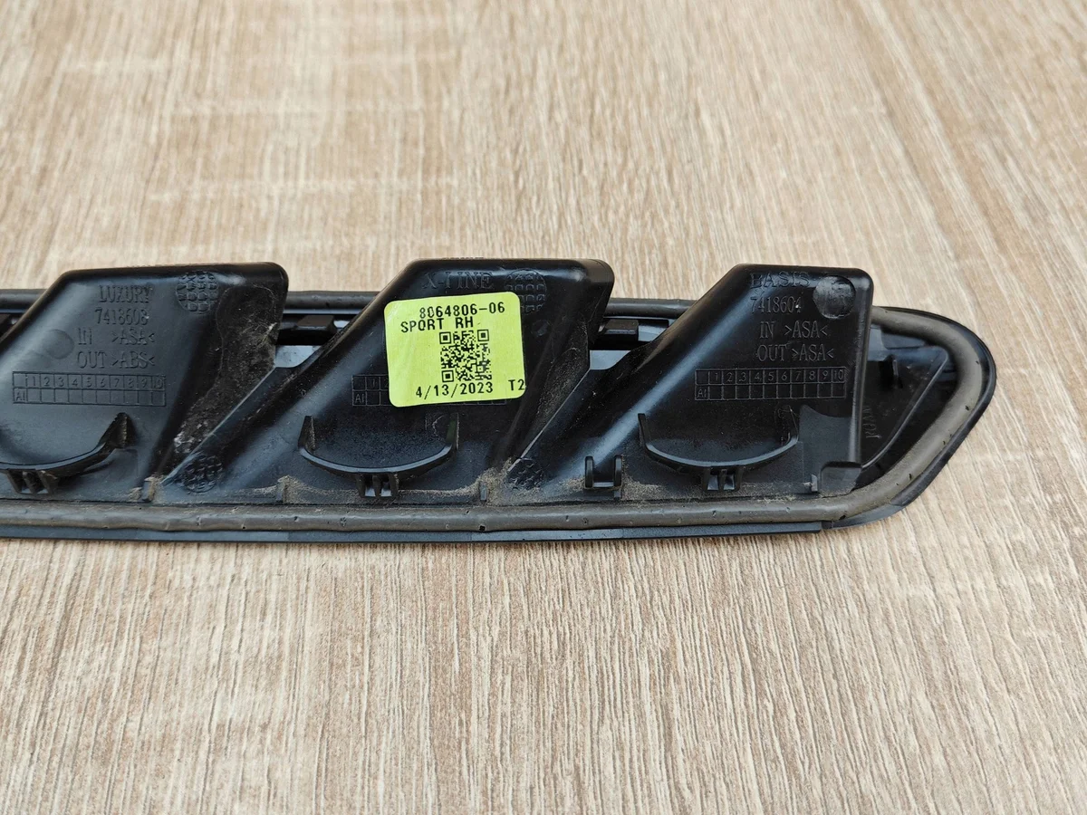 Lüftungsgitter Kotflügel Rechts Vorne BMW X4 G02 LCI 8064806 image 6