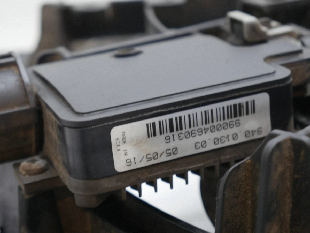 Kühlerlüfter Jaguar XE XF WAH48336 image 8
