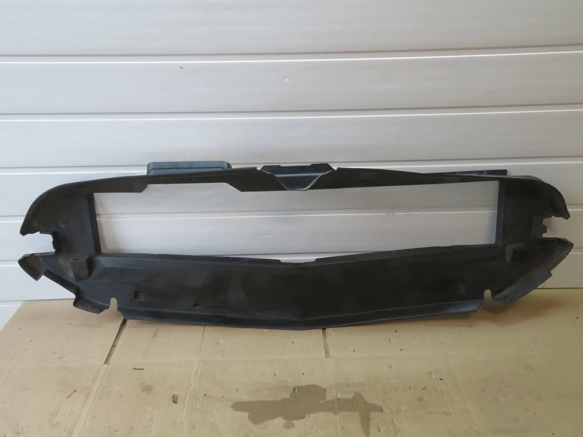 Toma de aire parachoques Mercedes A W177 A1778854700-REMO