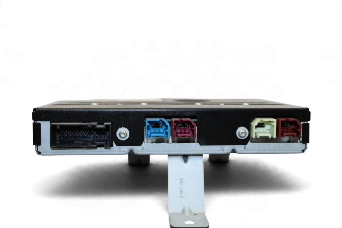 Unidade de Comando Rádio Chrysler Pacifica 68227168AL image 6