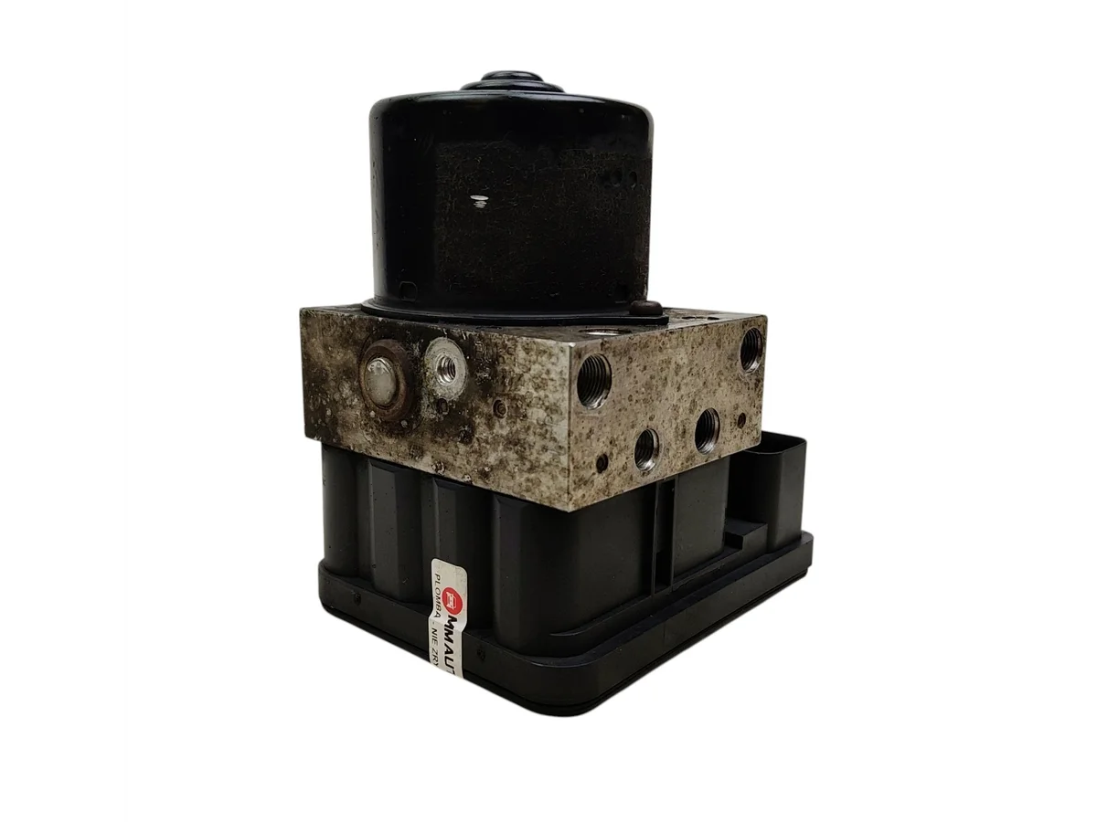 Renault ABS Pump 8200159837 image 4