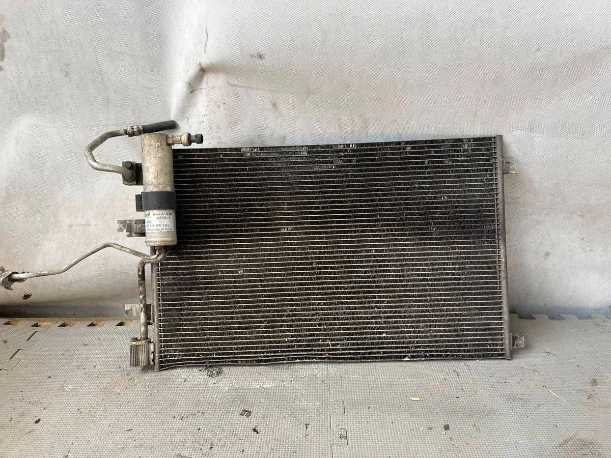 Ilmastoinnin jäähdytin Nissan Qashqai 2010118