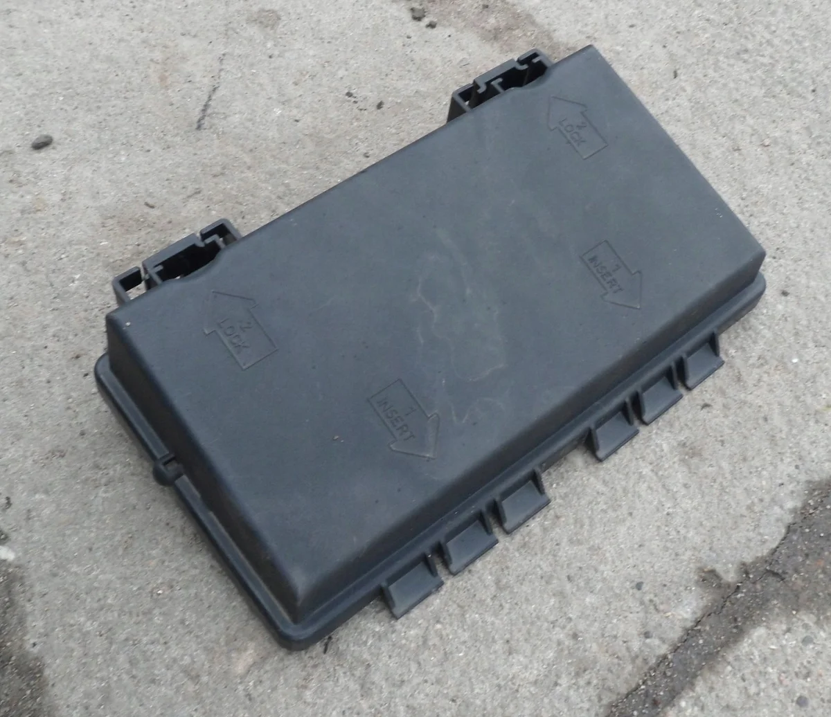 Cache porte-fusible Fiat Grande Punto 51701703 image 3