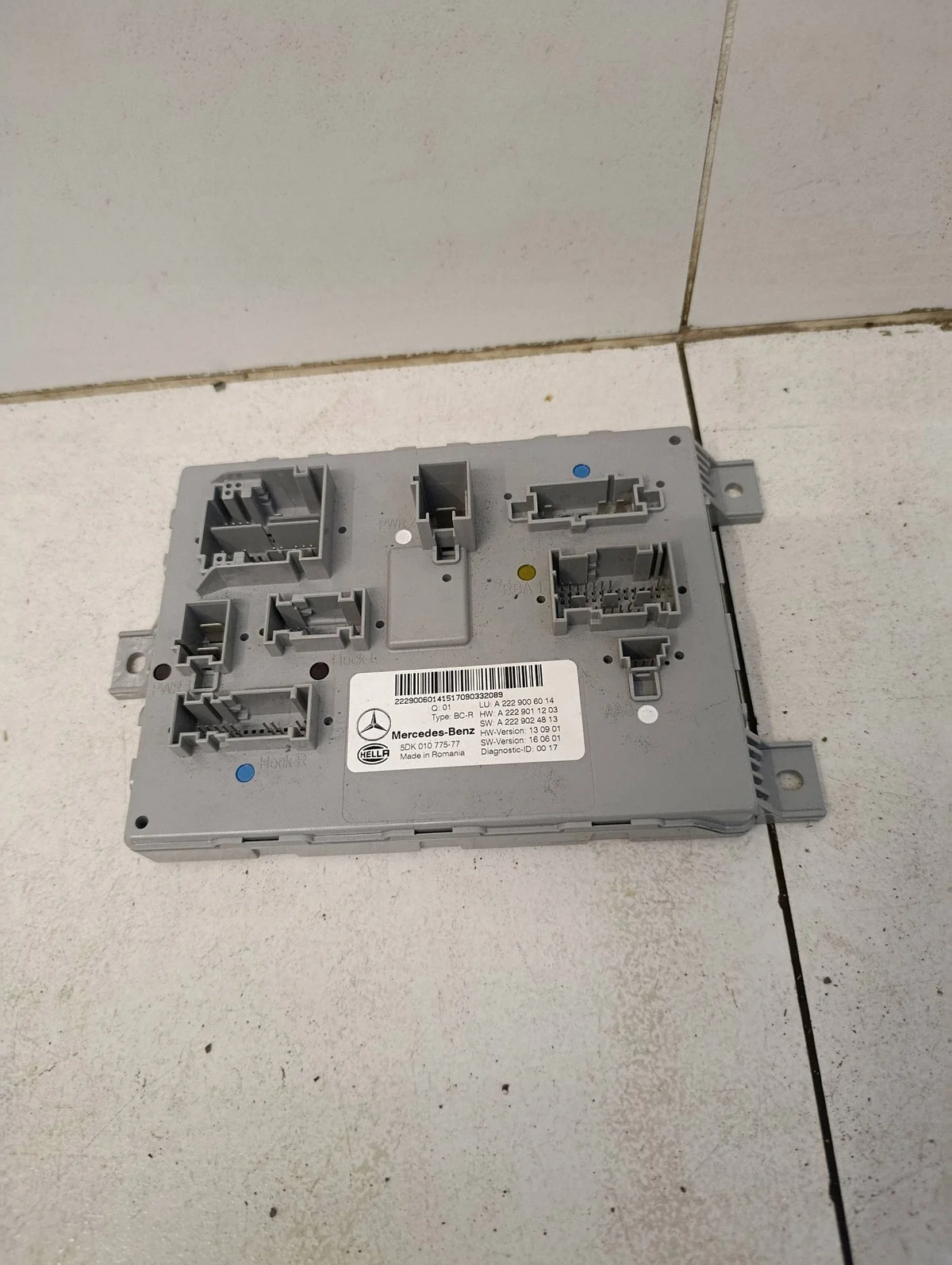 Ohjausyksikkö Mercedes C-sarja W205 A2059006015