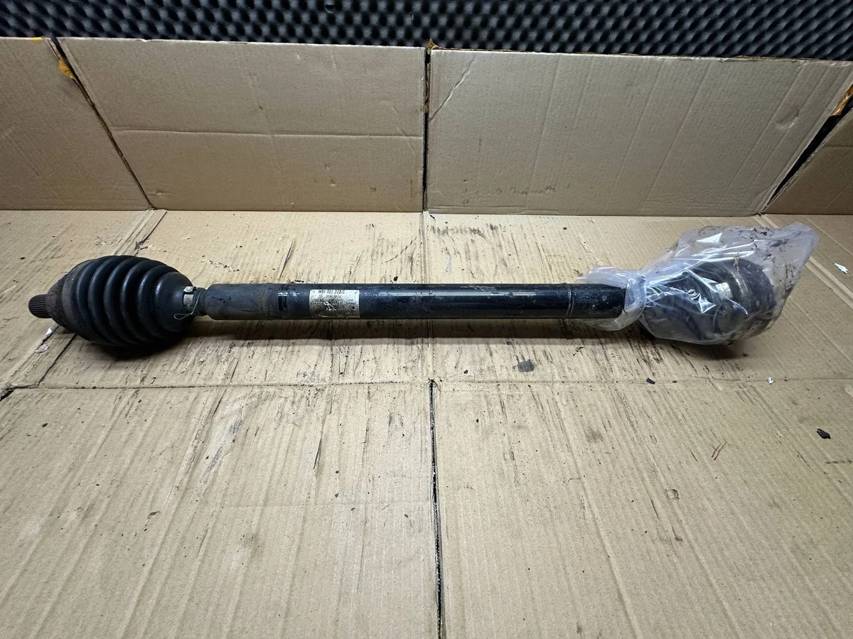 Aandrijfas Volkswagen Golf VII 5Q0407272CVAR