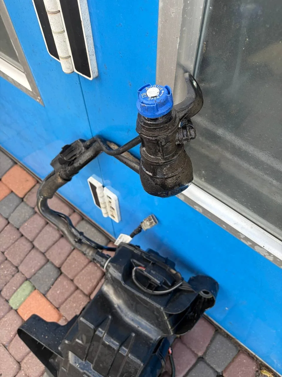 AdBlue Tank Pumpe Peugeot Partner 9817601880