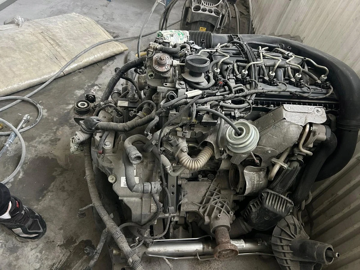 Motor D5244T21 Volvo S60 V60 V40 XC60 thumbnail 1