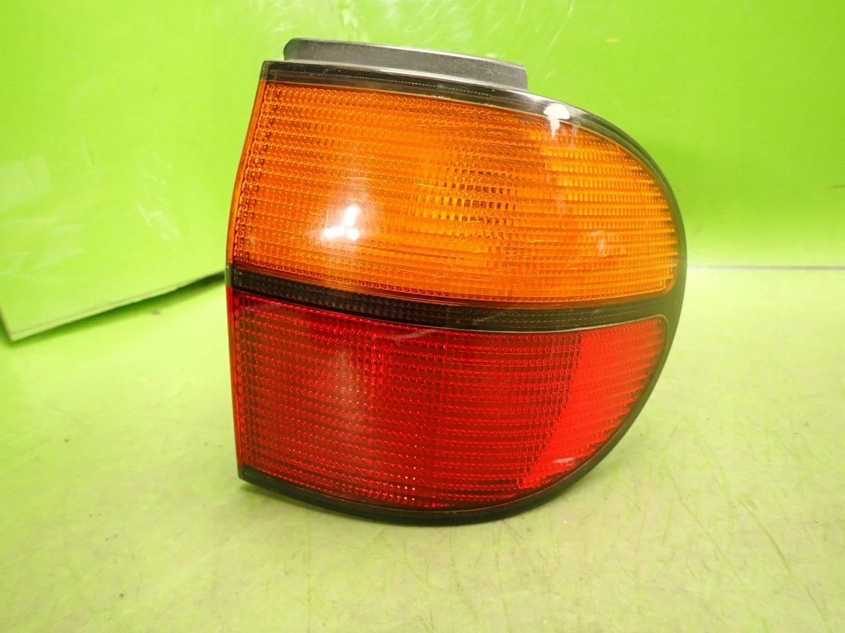 VW Sharan 962596-00 Faro trasero derecho