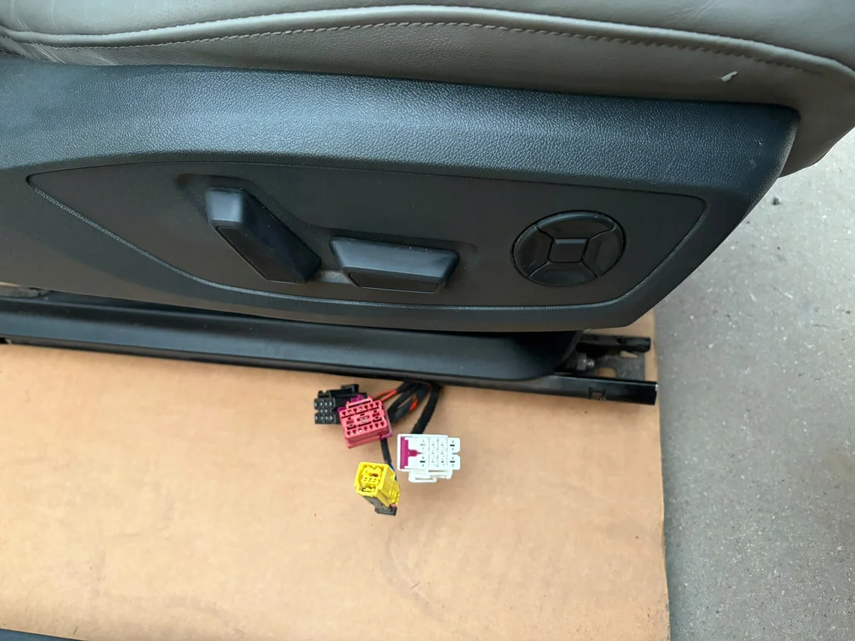 Sièges Audi A6 C8 Cuir Alcantara Gris Chauffants image 6