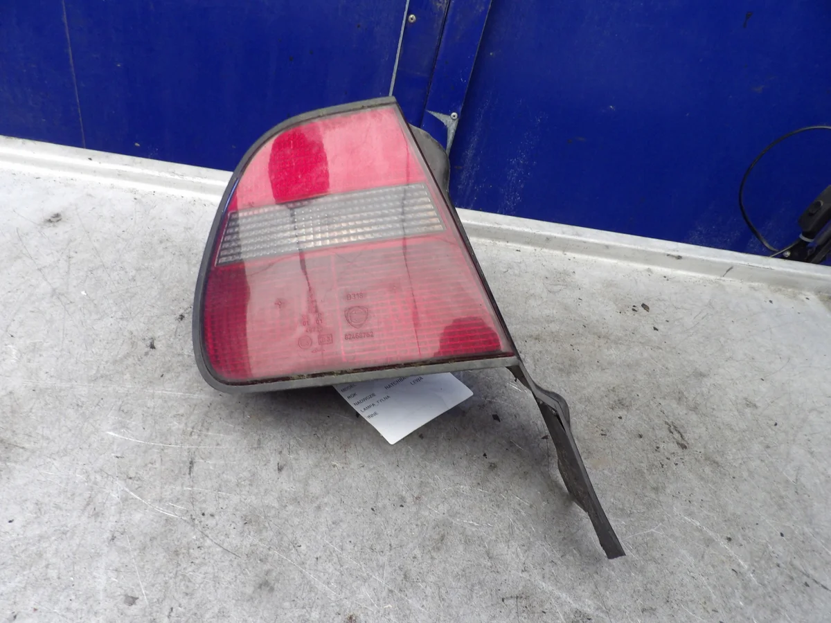 Luz trasera Lancia Delta II 7798158 Izquierda