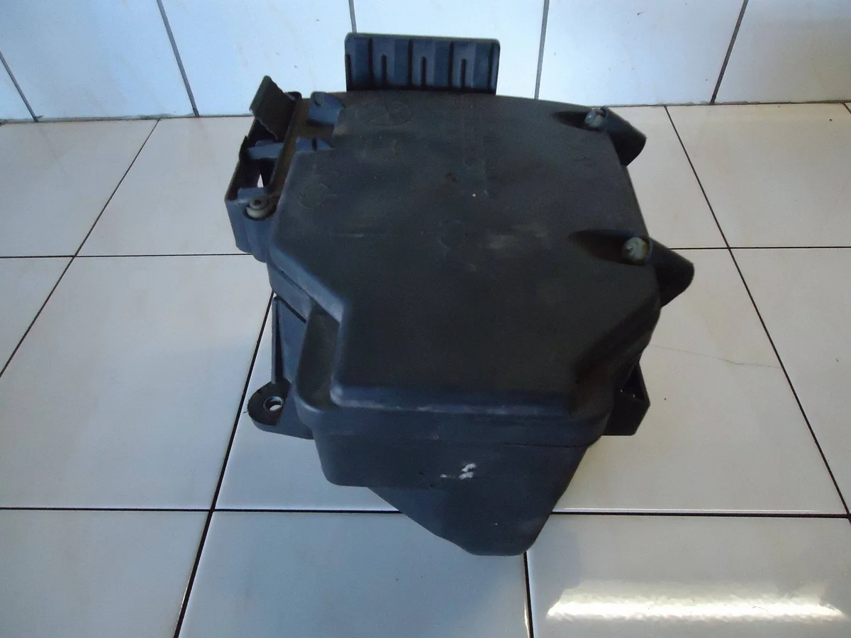 Boîtier boîte fusibles Fiat Ducato 3.0 MJ OKL17802