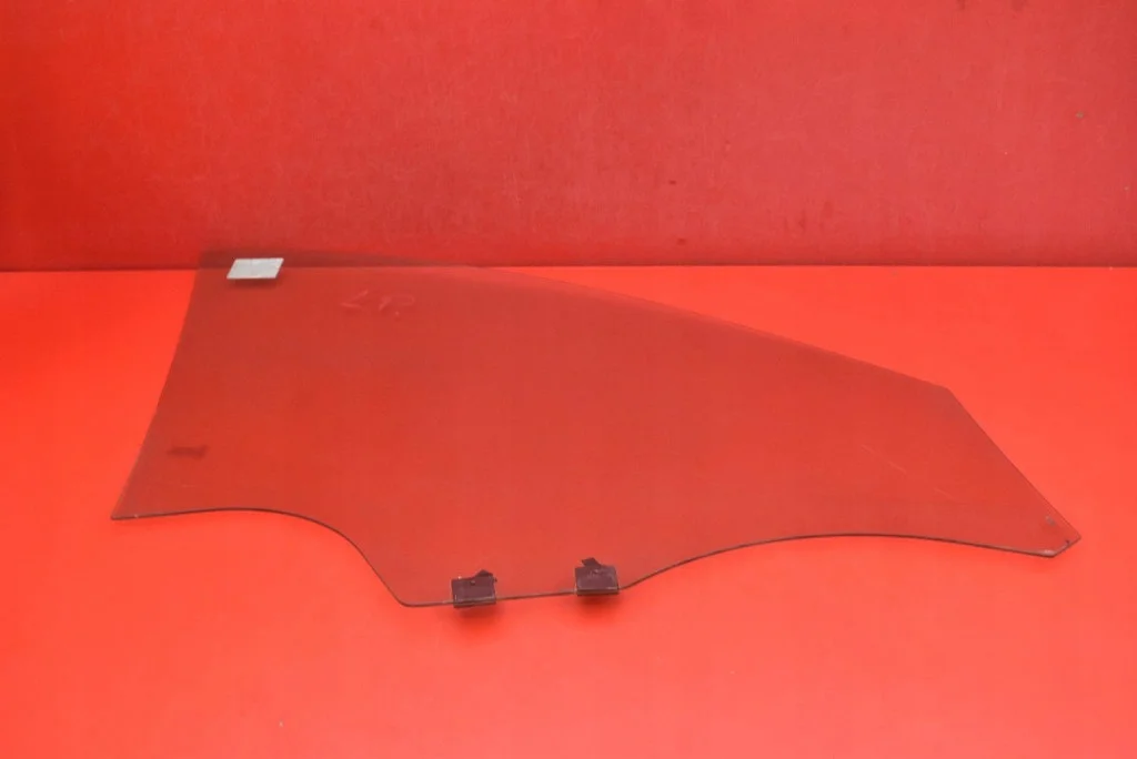 Dacia Sandero Seitenfenster vorne links image 6