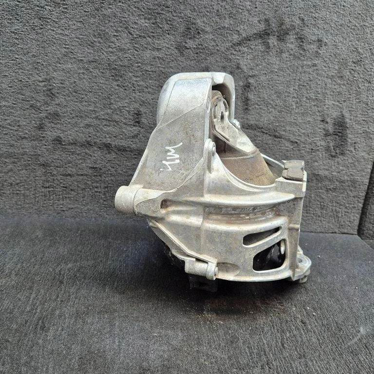 Motorlager Audi Q8 4M0199371HC image 3