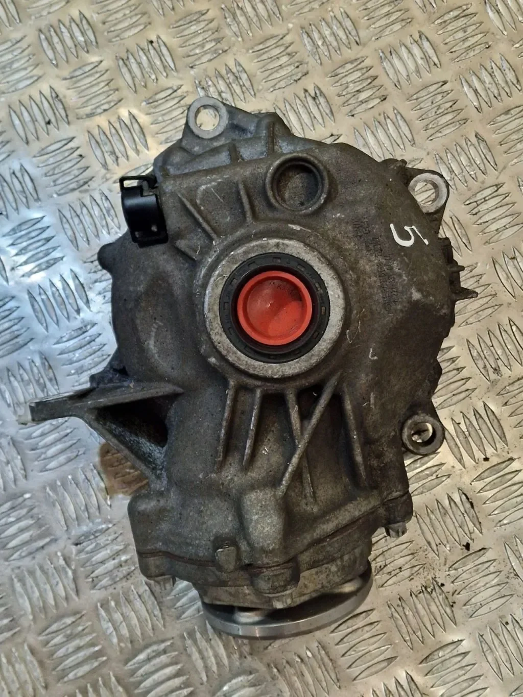 Differential Mercedes W212 W221 A2213350208 image 3