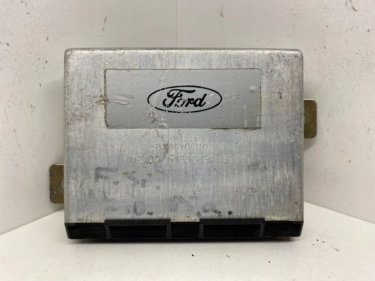 Unidade de Comando Ford Sierra 83BG10C909AA