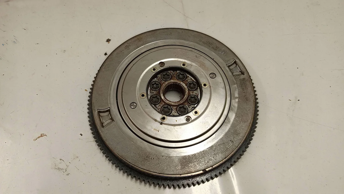 Volante motor BMW 9454556