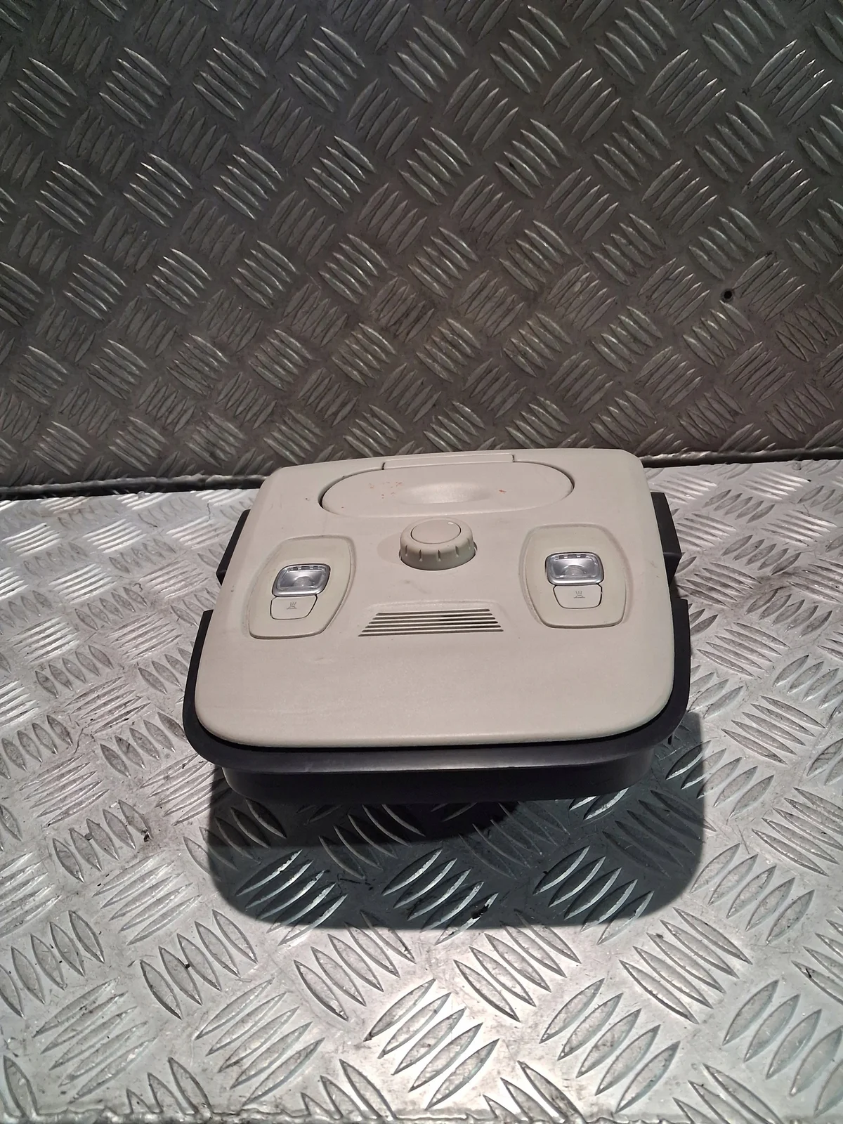 Lampfäste Renault Scenic IV 969945849R