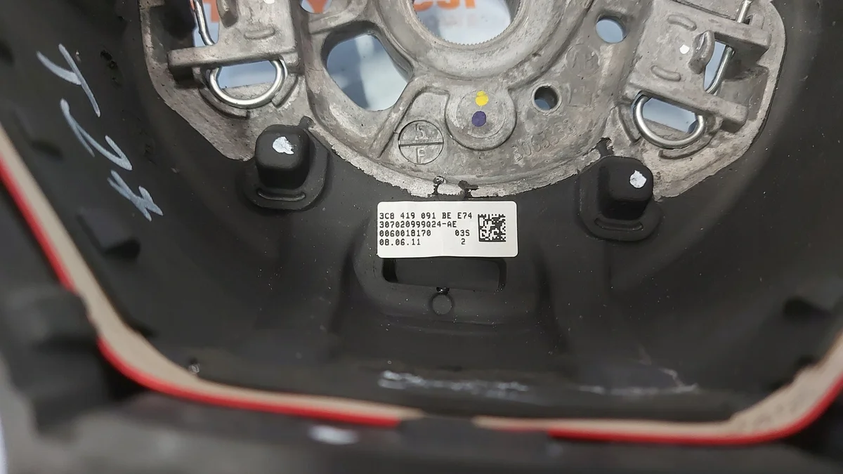 Volante Volkswagen Passat B8 3C8419091BE image 6