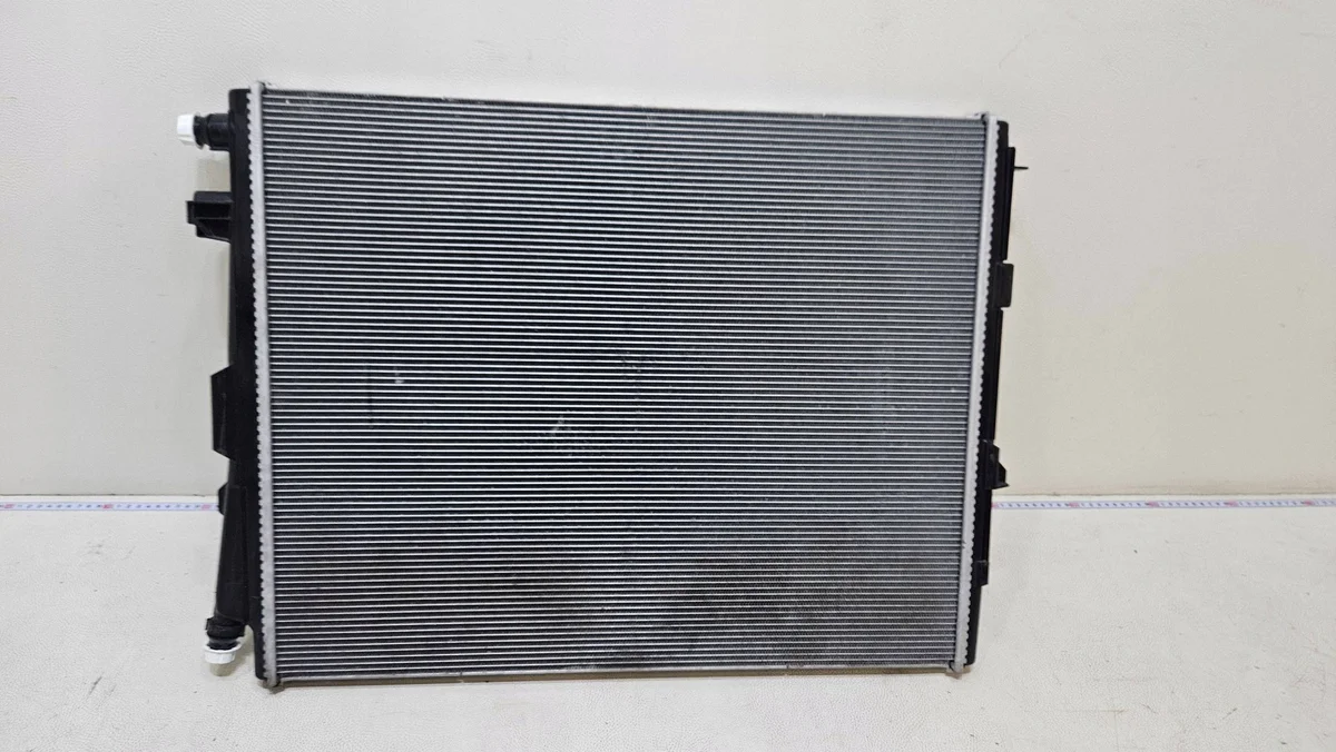 Jäähdytin BMW 3 G20 G21 8666811