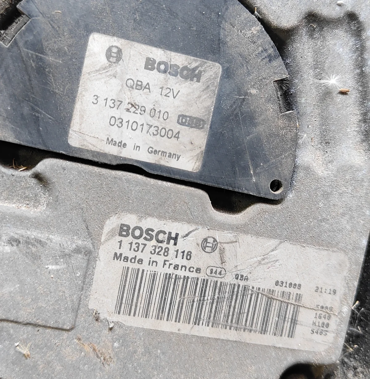 Volvo jäähdyttimen kotelo 861676286167633137229010 image 4