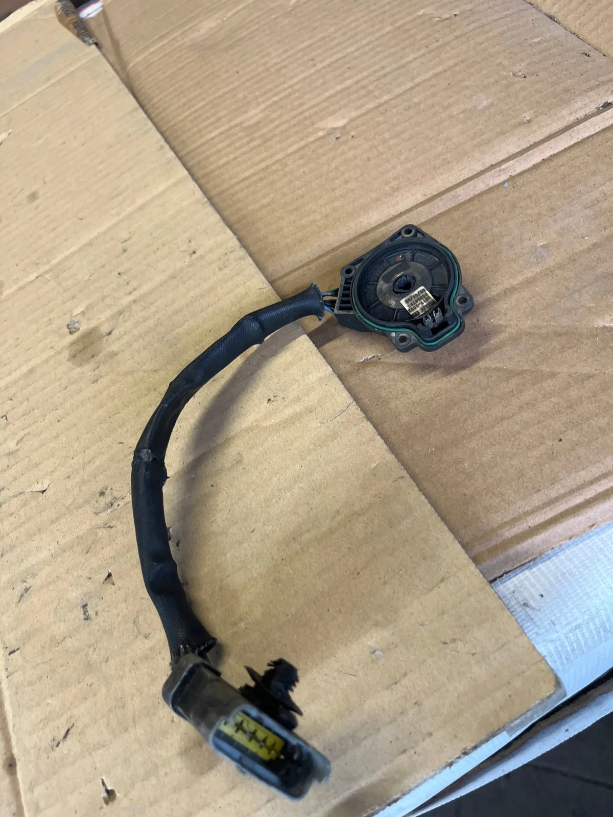 Klappensensor 07L907386 Audi A4 B8 A5 8T 2.0 TFSI image 2