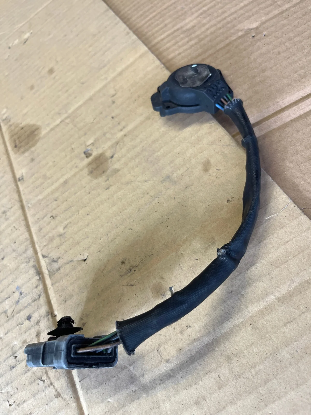 Klappensensor 07L907386 Audi A4 B8 A5 8T 2.0 TFSI image 4