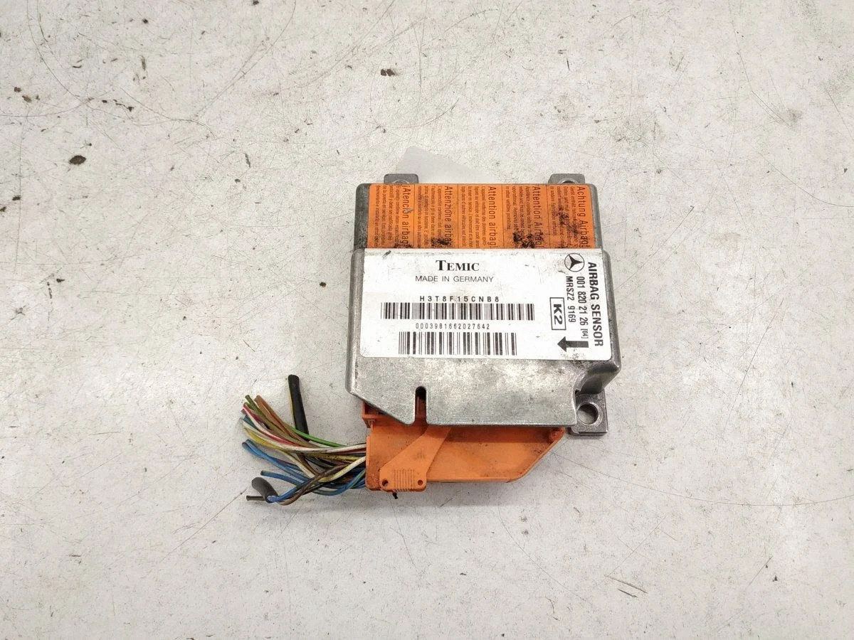 Calculateur airbag Mercedes-Benz E W210 A0018202126