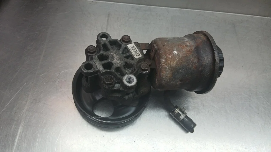 Servolenkungspumpe Toyota Yaris W9F30317 99-03 thumbnail 3