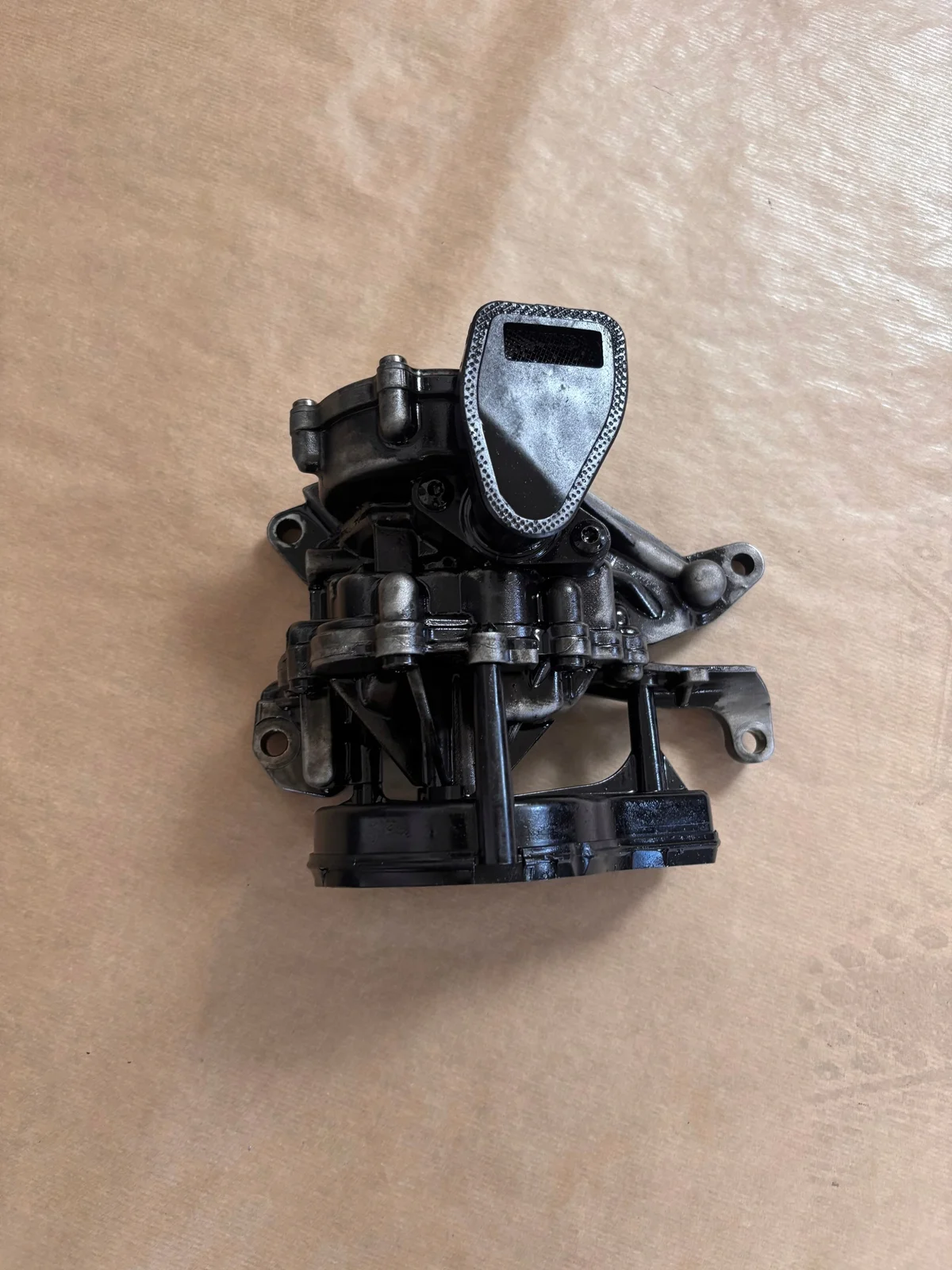 Bomba de Óleo Opel Astra K Insignia B 1.6 CDTI GM55487858-7168