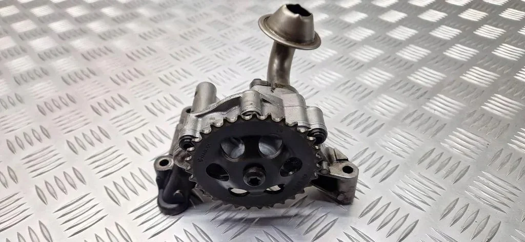 Oil Pump Audi A4 B6 1.9 TDI 038115105B