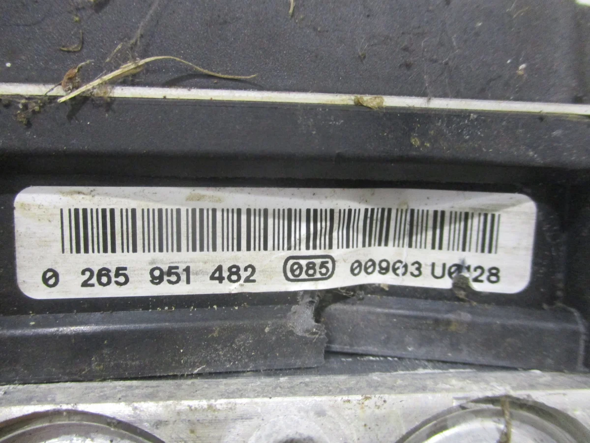 Citroen C4 ABS Pump Control Unit CIC481 thumbnail 3