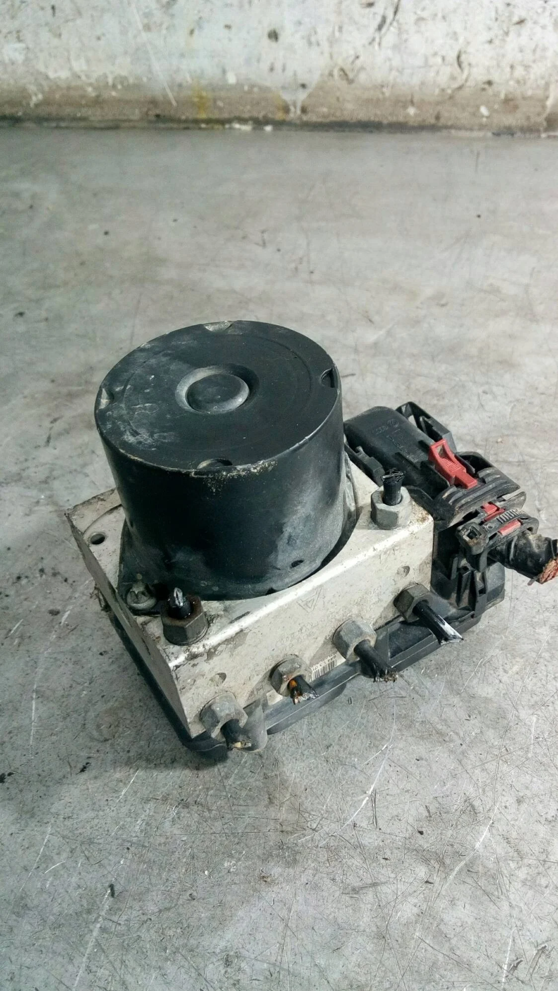 ABS pomp Volkswagen Polo 9N 6Q0907379AF