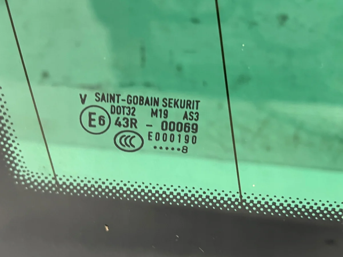 VW Touareg 7L Fenster Glas Links Hinten 7L6845297 thumbnail 3