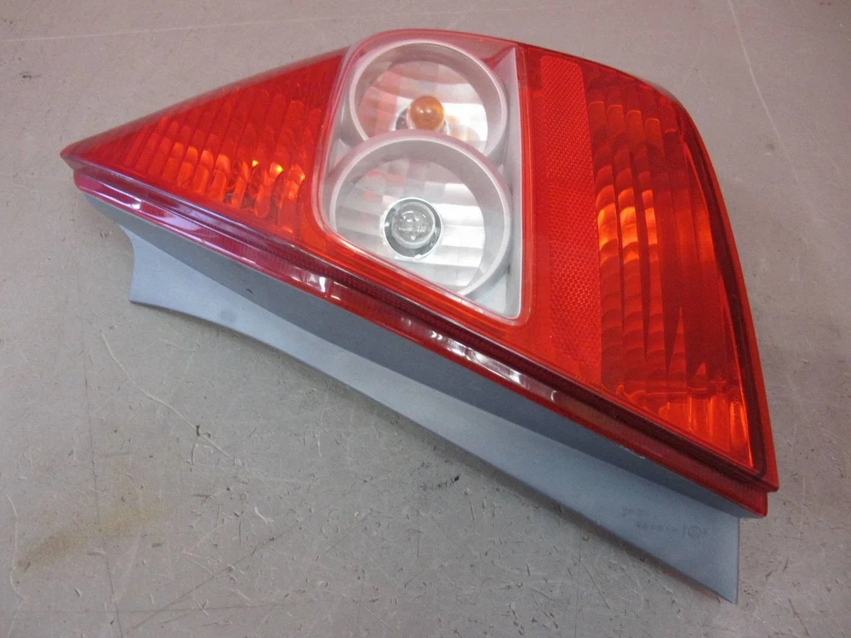 Honda Jazz Rückleuchte rechts image 3