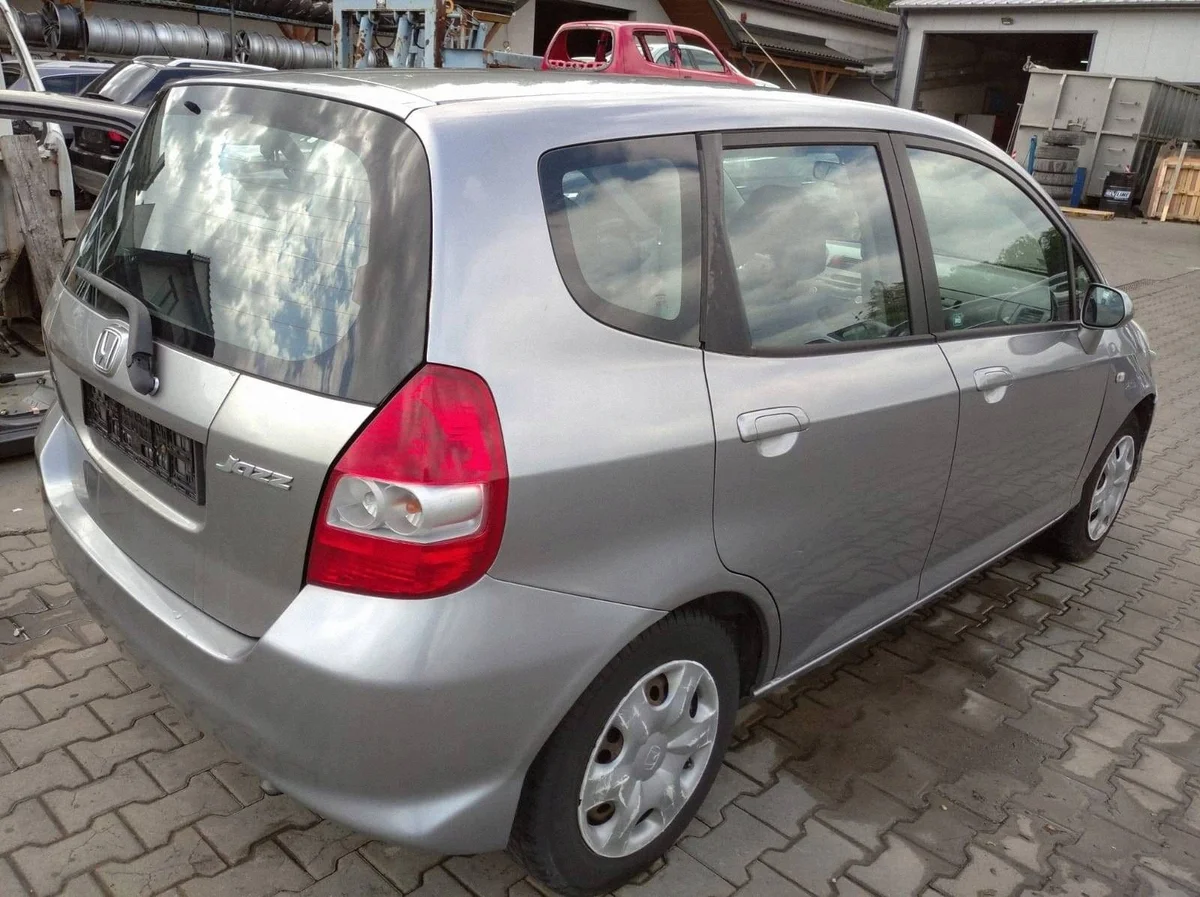 Honda Jazz Rückleuchte rechts image 8