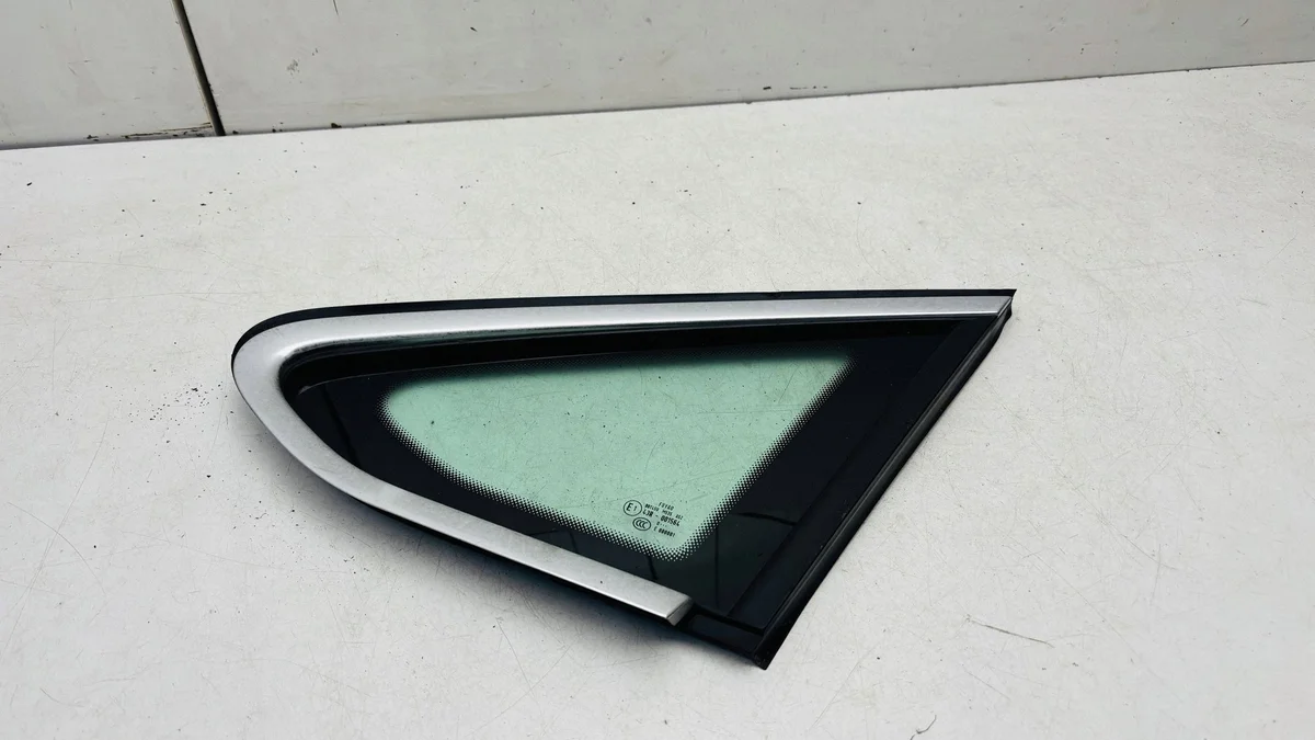 Fönsterglas 7N0845411C Volkswagen Sharan