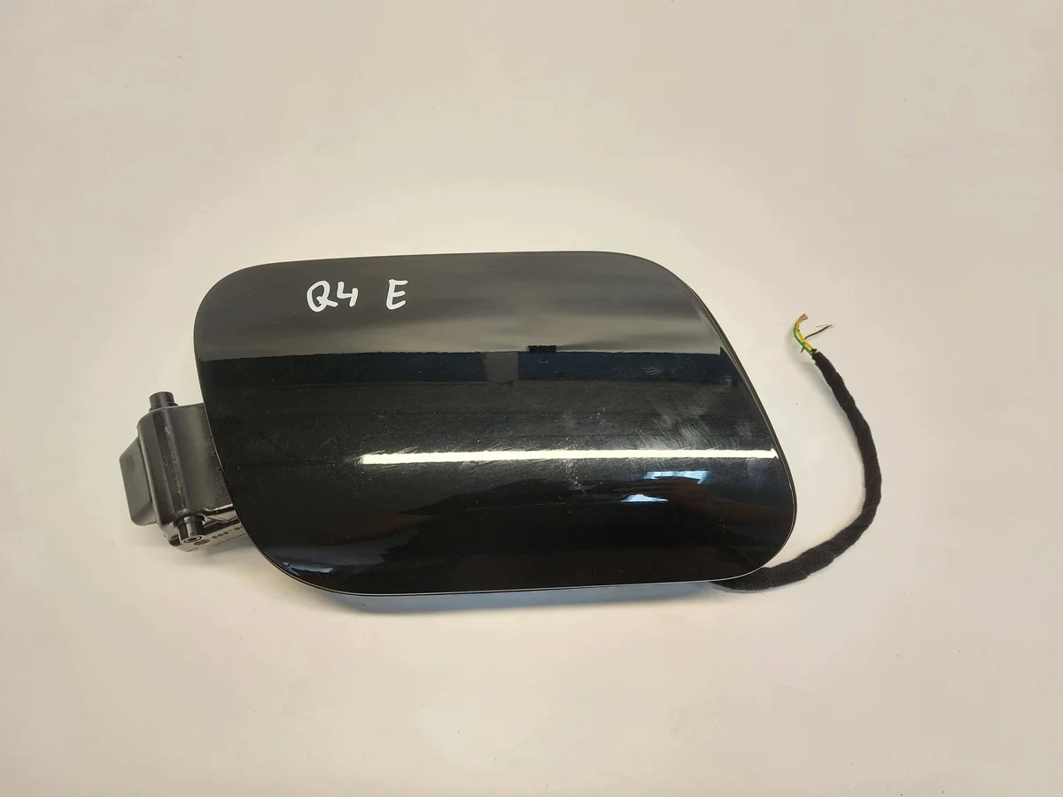 Polttoainetankin luukku Audi Q4 89A 45 E-TRON 89A810593