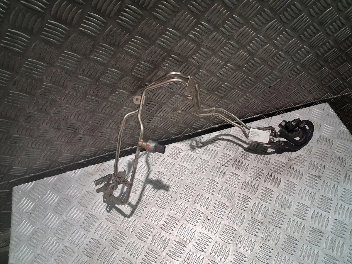 Mercedes-Benz A6080701400 Motoronderdeel image 6