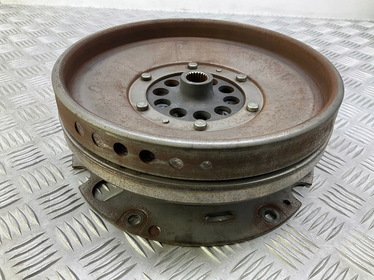 Schwungrad Audi A4 B8 A5 2.0 TDI 0AW105317AH image 3