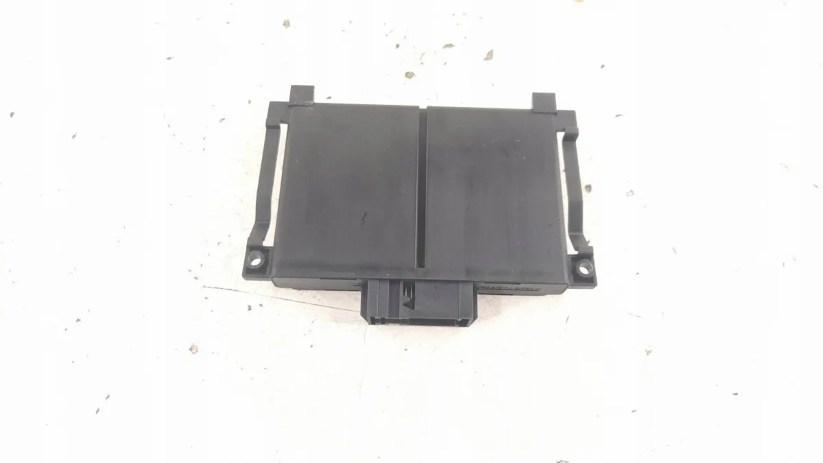 Modul Totwinkelassistent Mercedes-Benz GLE W166 A0009005209 image 4