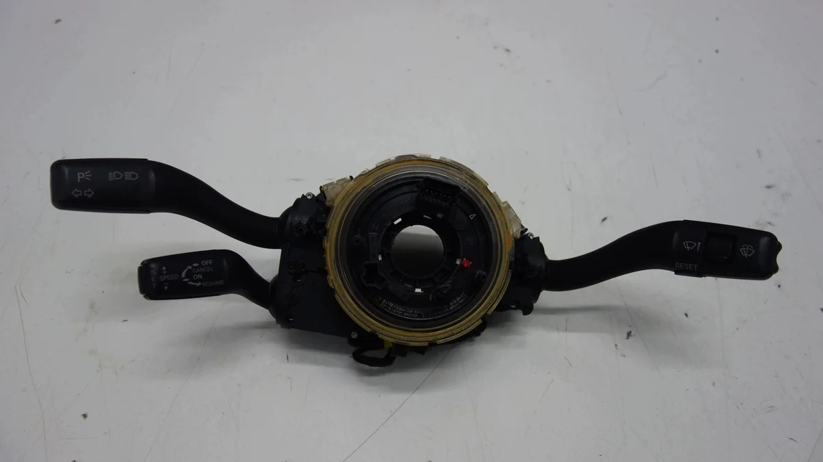 Manöverspak rattstång VW SEAT SKODA 4E0953549B