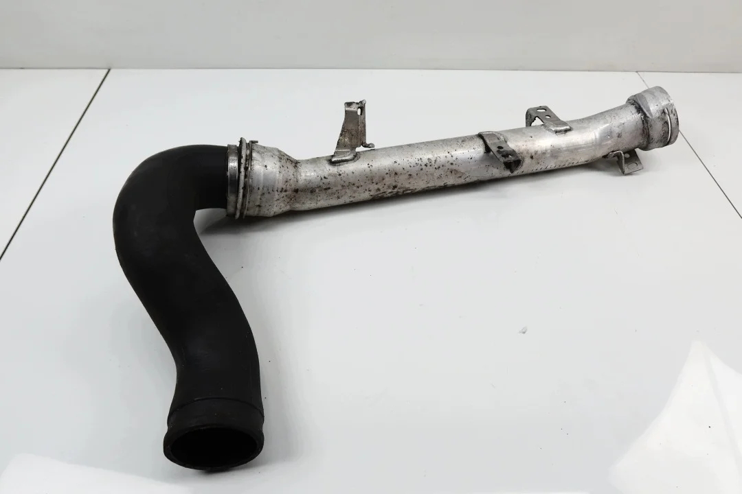 Mercedes Vito W639 Ladeluftrohr 6395281882-1 thumbnail 4