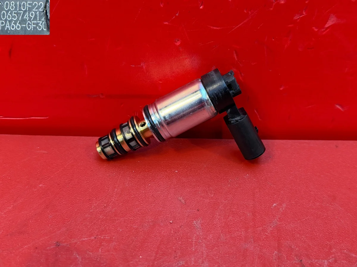 Ventil för AC-kompressor VW Skoda 1.5 TSI 06574912