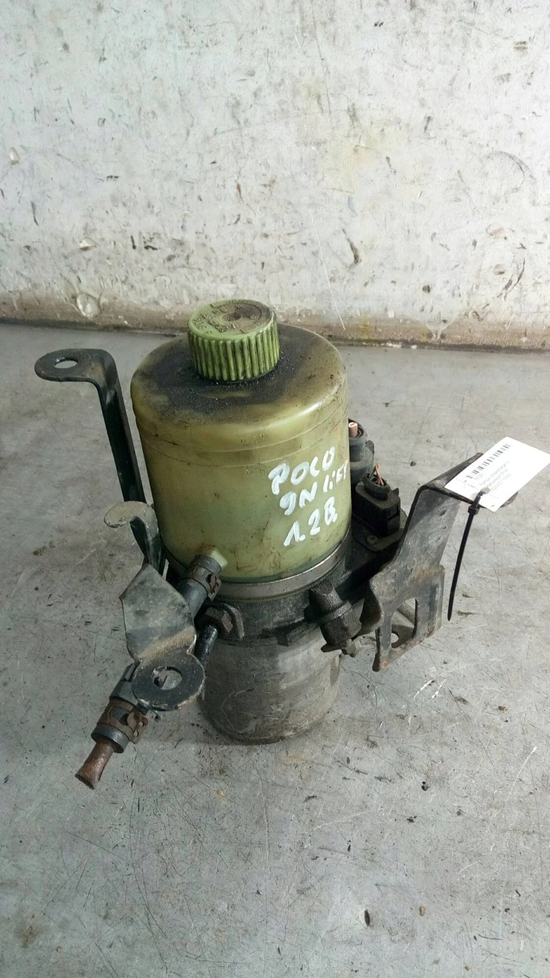 Bomba Dirección Asistida VW Polo 9N 1.2 6Q0423156AB