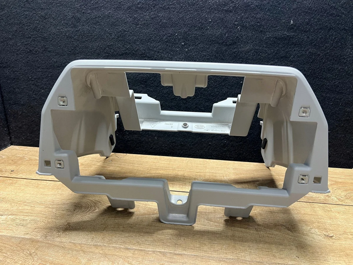 Land Rover Defender L663 L8B2045A54AE - Support de tableau de bord inférieur image 6