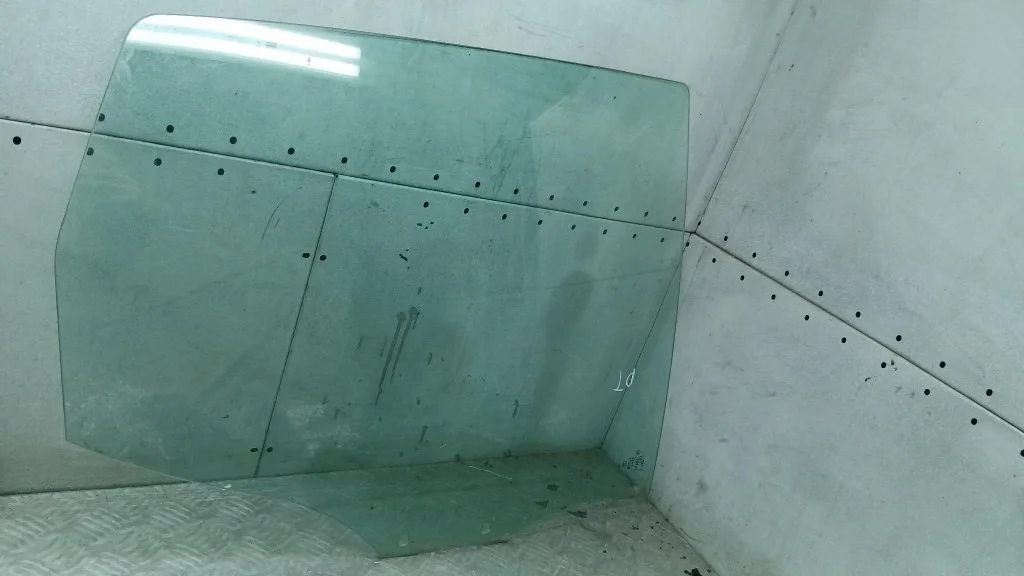 Fenster rechts hinten Mercedes-Benz A-Klasse W168