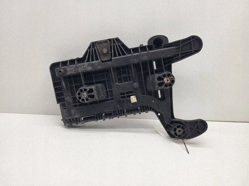 Support batterie Skoda Yeti 1K0915333 image 5